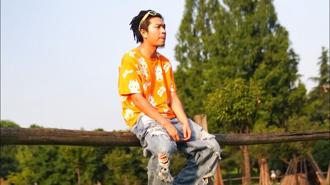 我晓得条条蛇儿都咬人