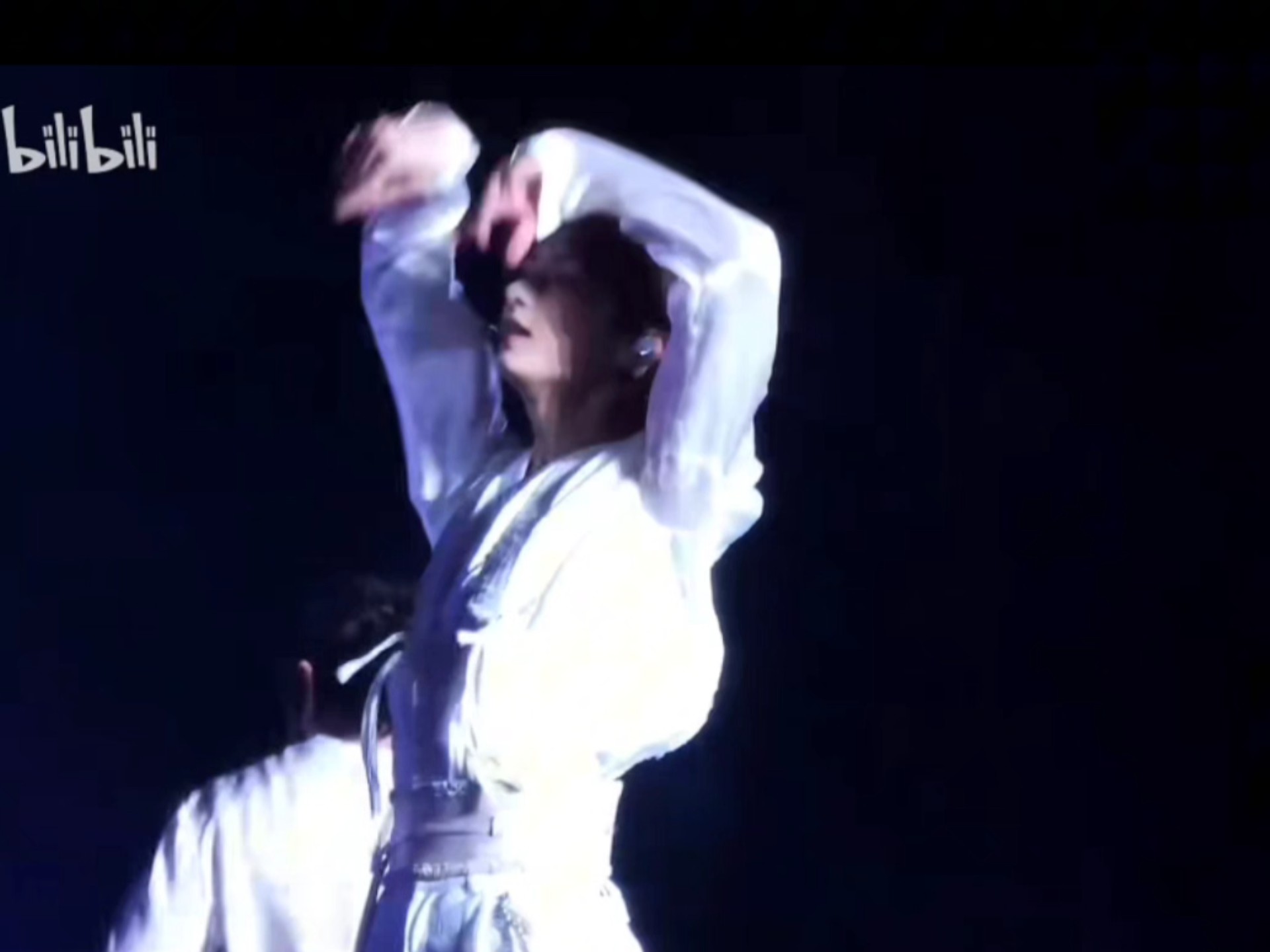 【seventeen+文俊辉】唐吉诃德+hot+文俊辉直拍  本期很锐 bl