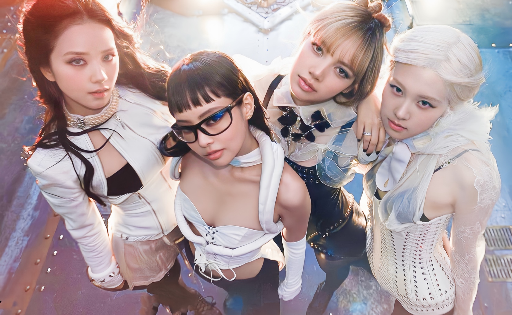 BLACKPINK新曲MV公开’JUMP’