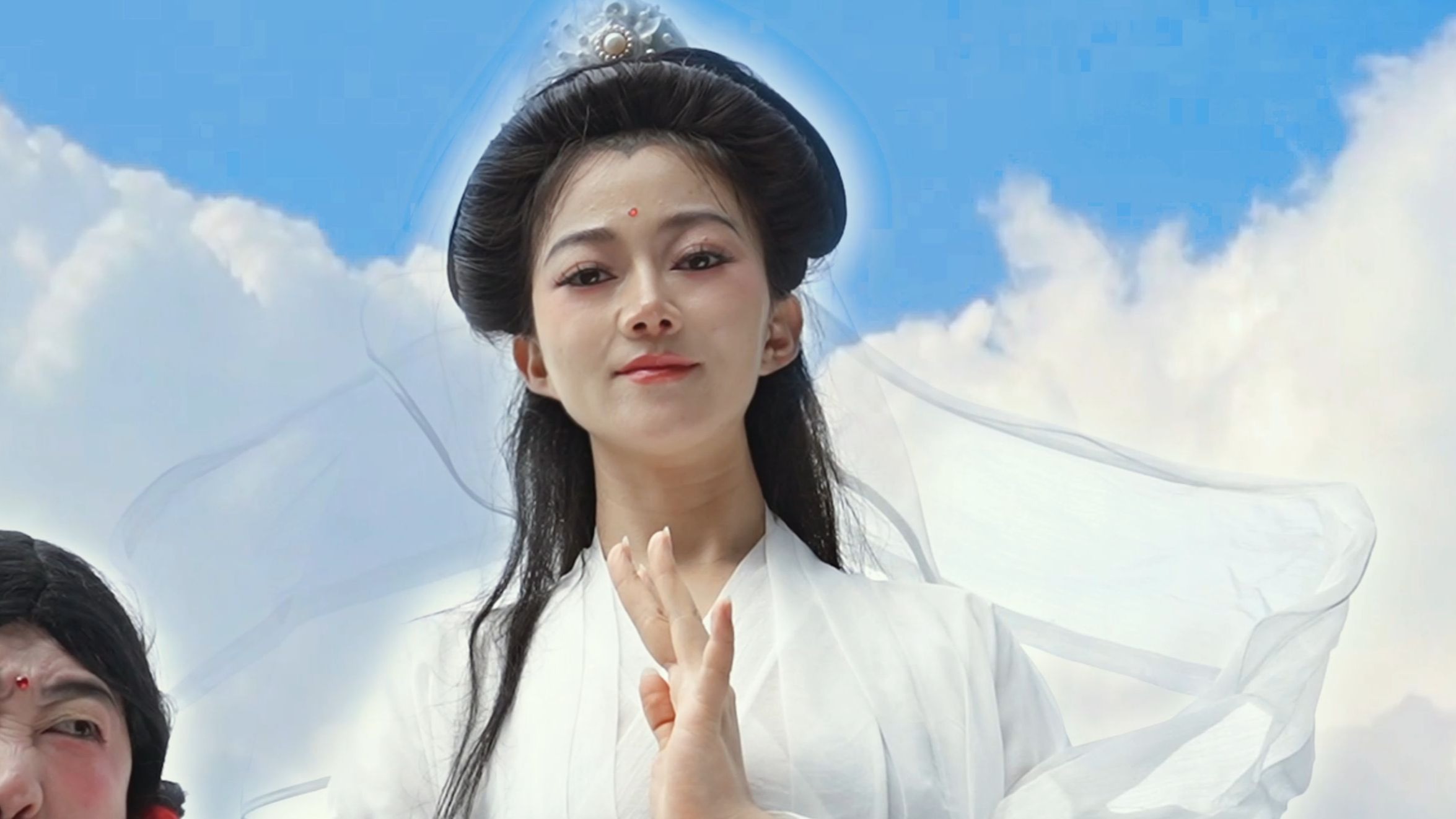 最能打动人心的一定是诚挚的大爱与慈悲