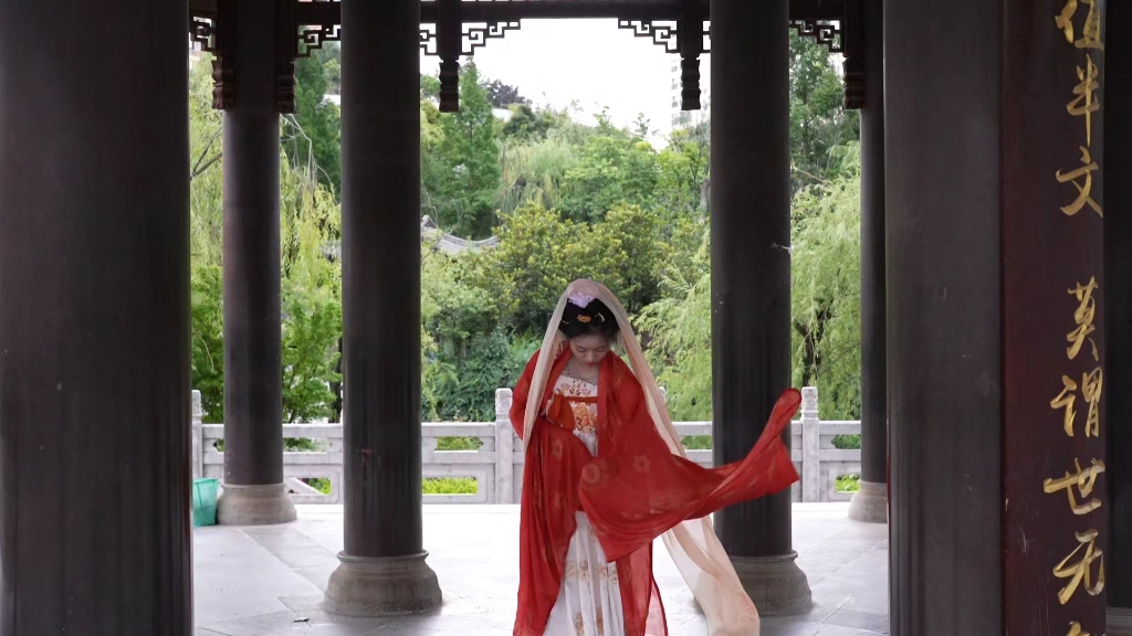 大鱼海棠已经是八九年前的事情，现在大鱼二都要出来