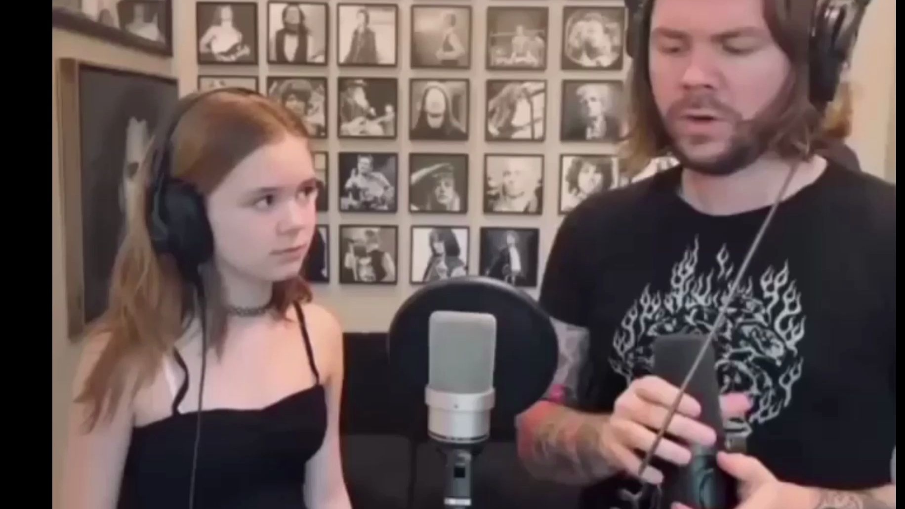 “ 谁说现在女孩子没人玩摇滚了 ”