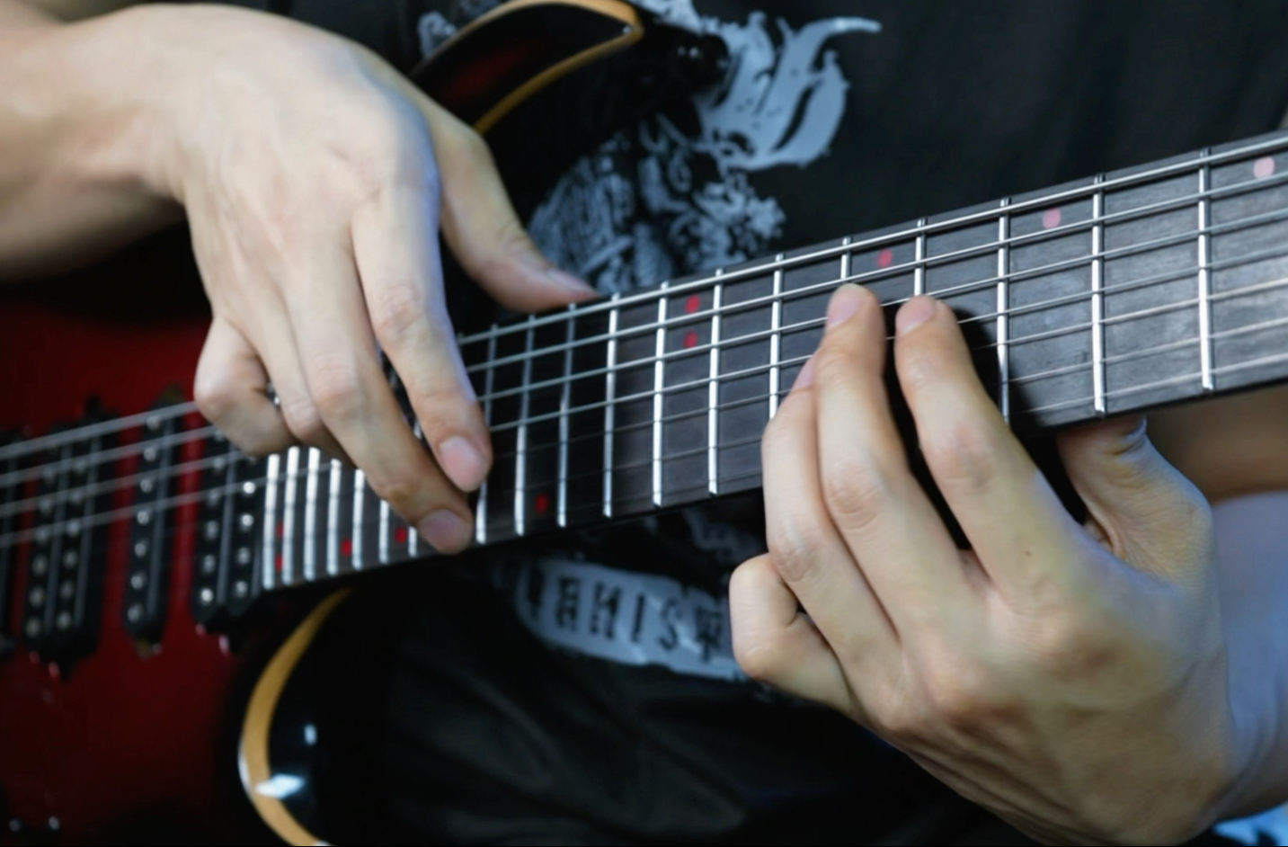 弹吉他23年，终于修成最爱的演奏技巧