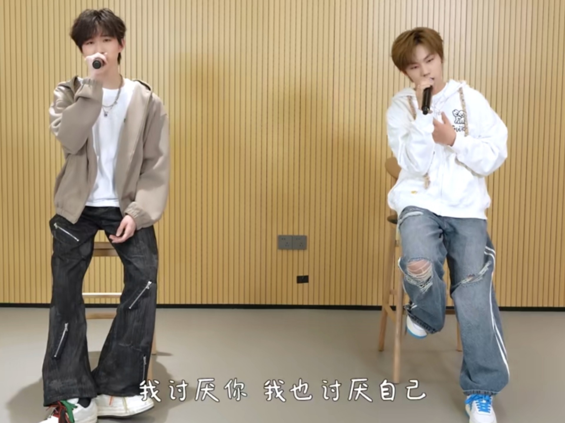 【黄朔x张子墨】异地恋情侣的控诉‖双人cover丨我在纽约打电