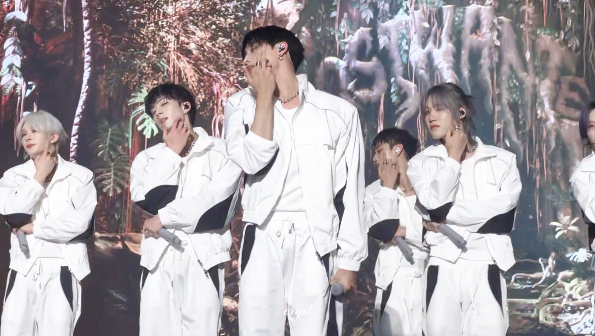 MOST WANTED | 拍的最好的舞台又是这个pretty boy