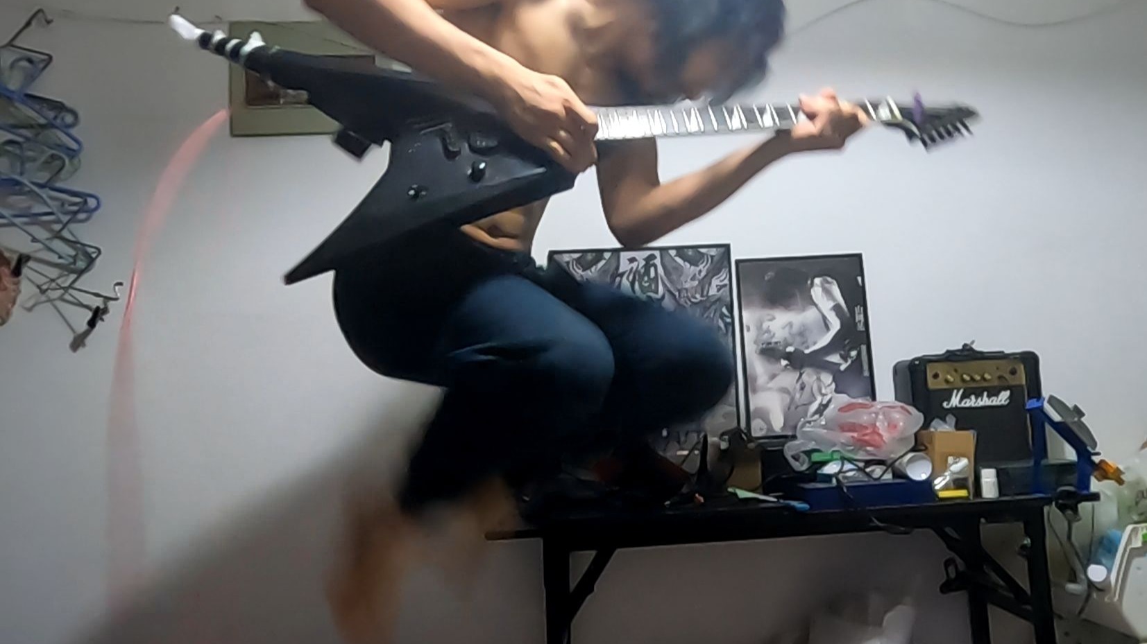 弹琴一定要有声