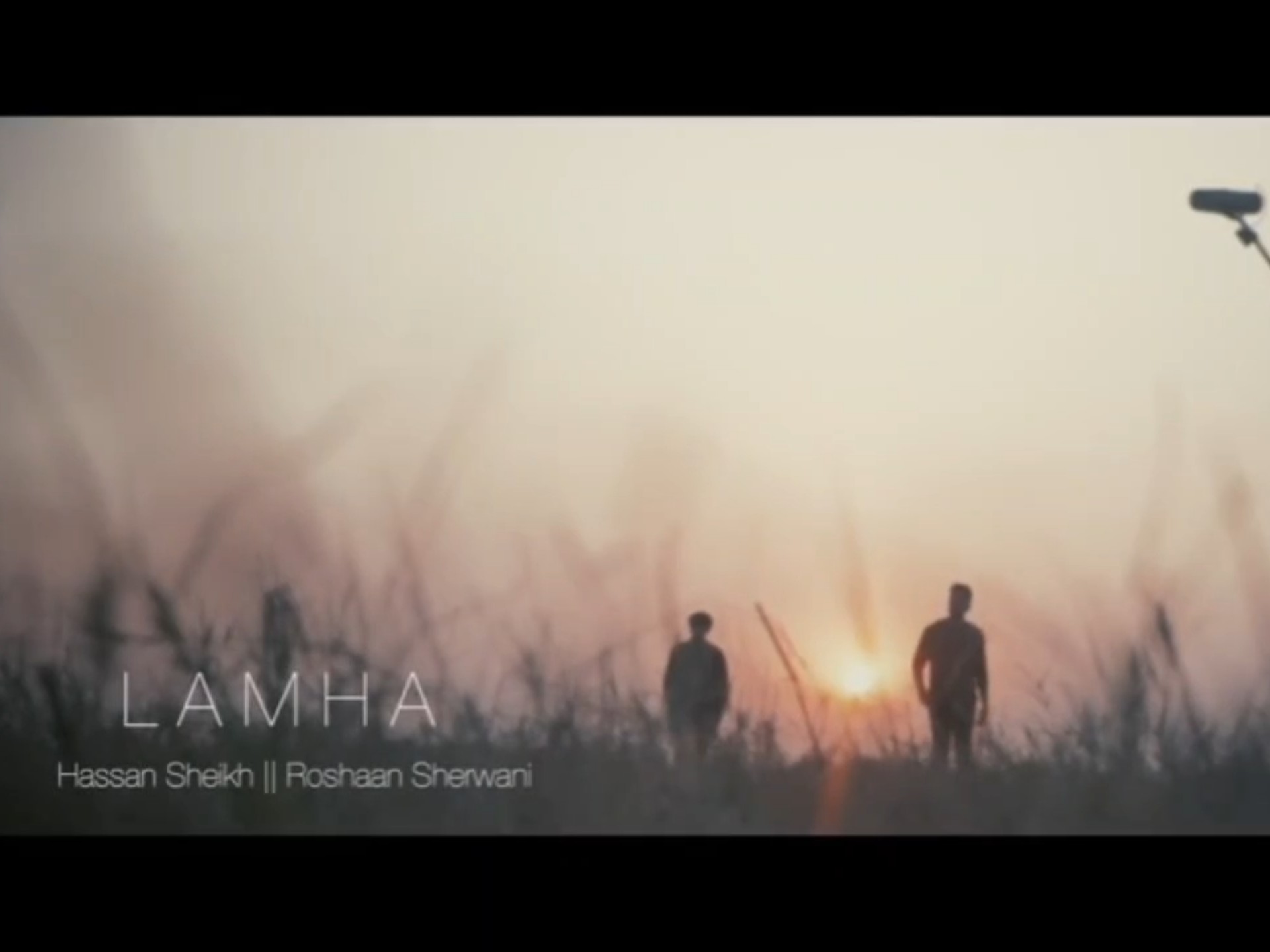 Hassan & Roshaan – Lamha (刹那) [Official Video] (Eng/
