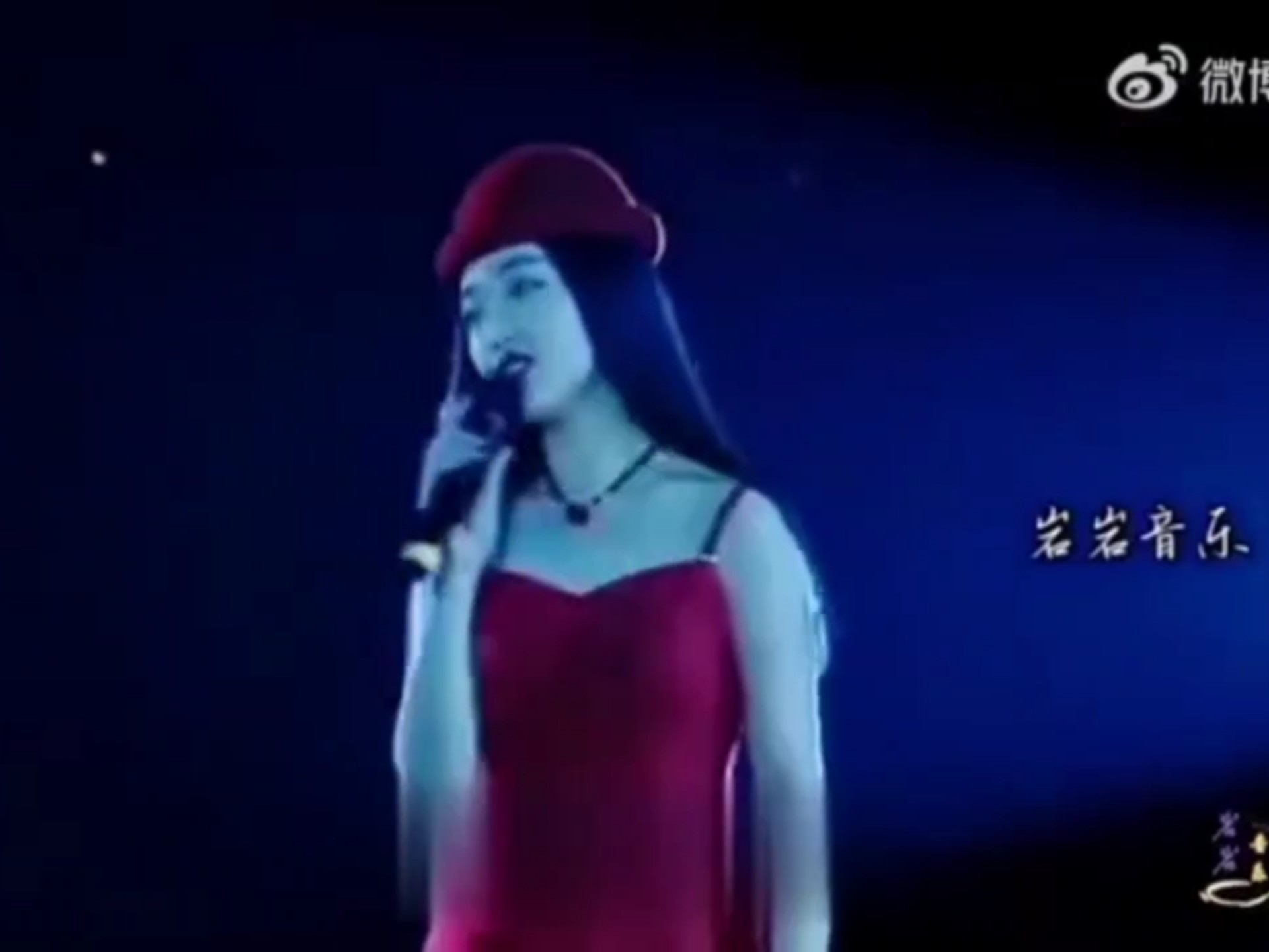 96年杨钰莹演唱的《不眠的夜》饭拍MV