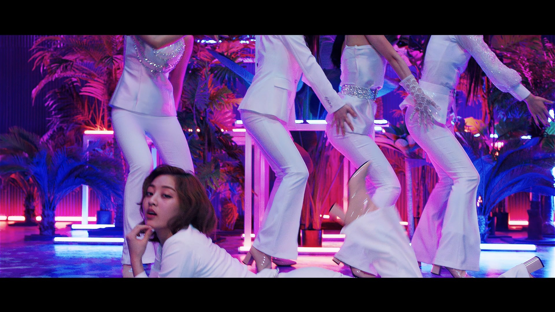 『HI-Res MV』TWICE - Breakthrough
