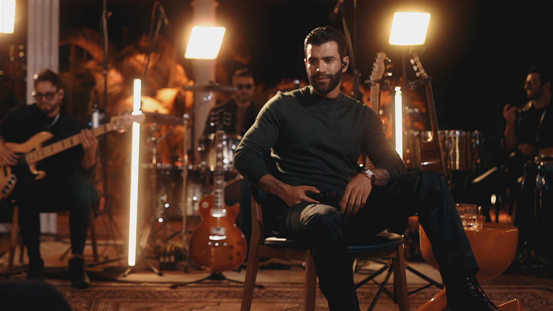 Gusttavo Lima「Sofro e Não Nego (Clipe Oficial)」