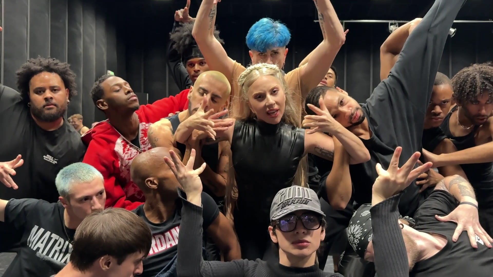 Abracadabra-Lady Gaga