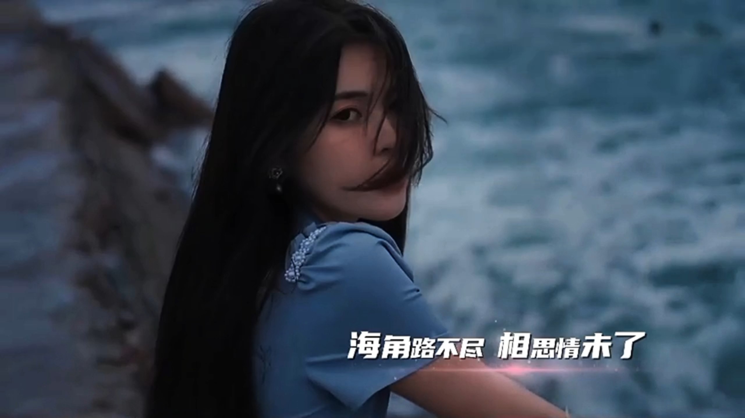 重温经典《青青河边草》MV带你回到纯真年代，泪目必看