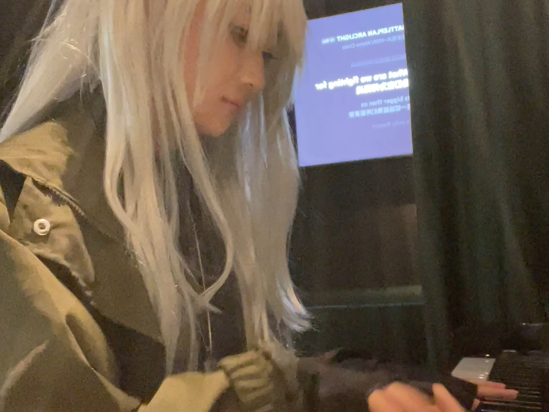 出蒂蒂演奏了海愿