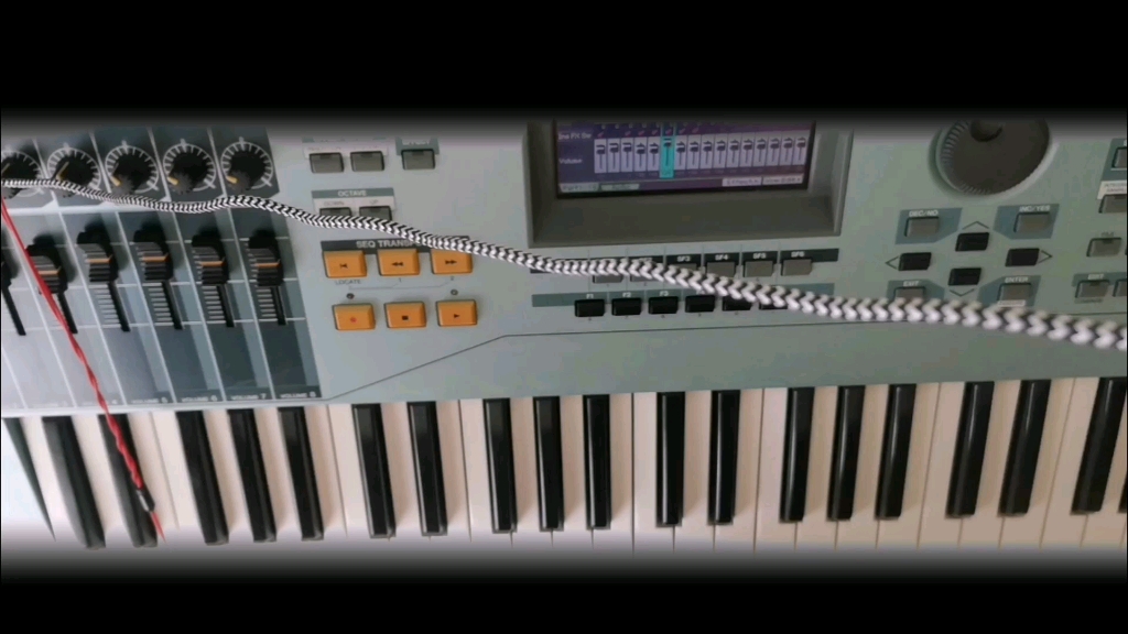 Yamaha xs合成器演奏 Yamaha xs合成器演奏