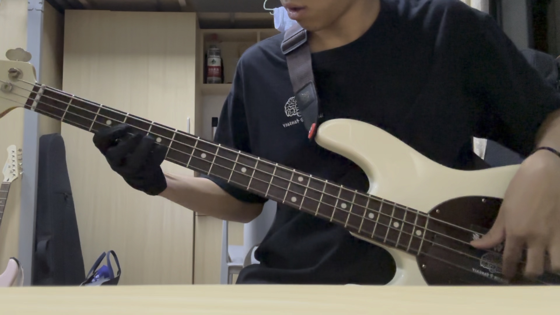 You got to get funkifize—Tower of power(bass cover) You got to get funkifize—Tower of power(bass cover)