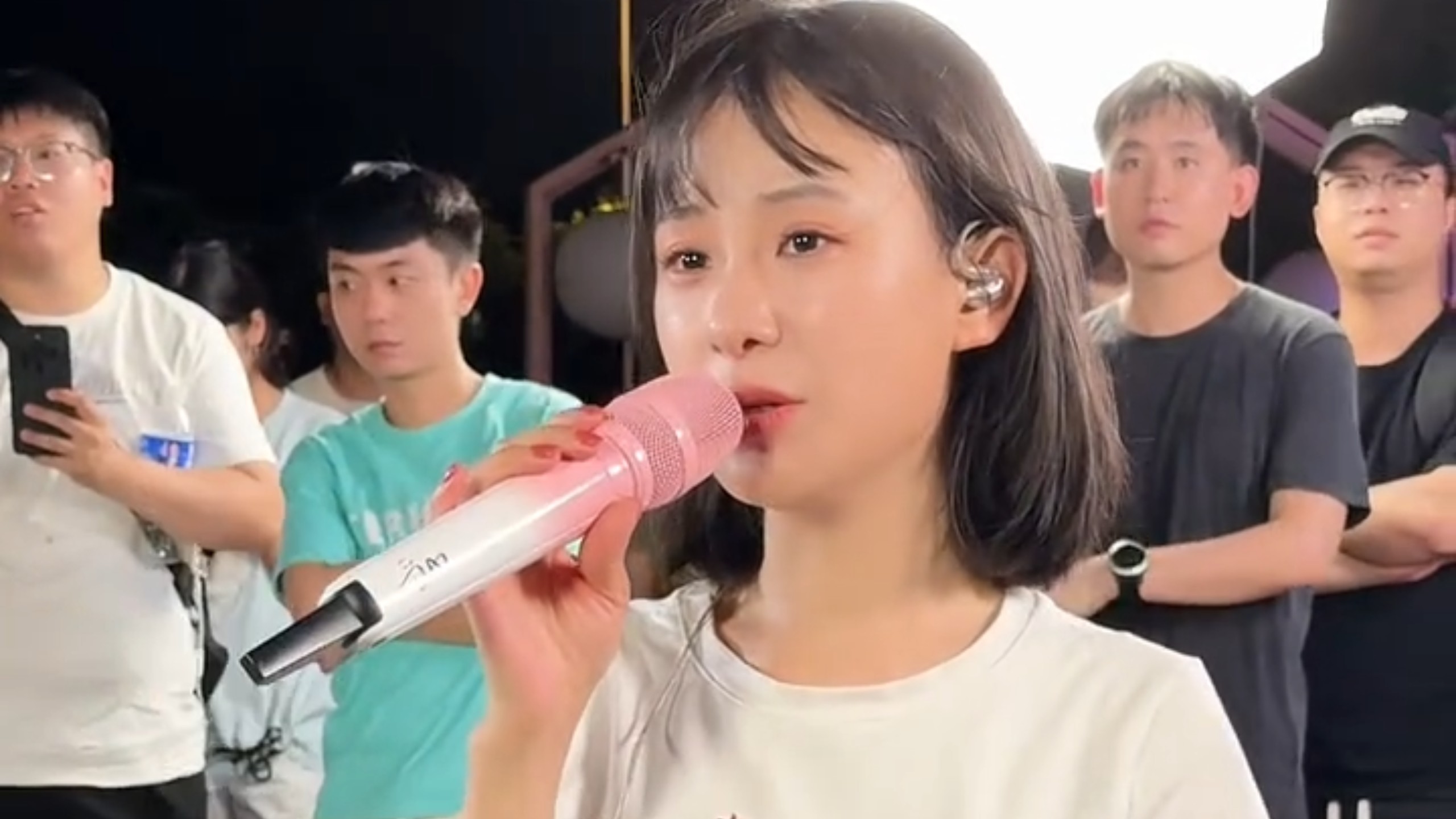 小阿七演唱《从前说》，不得不说，还是原唱好听。