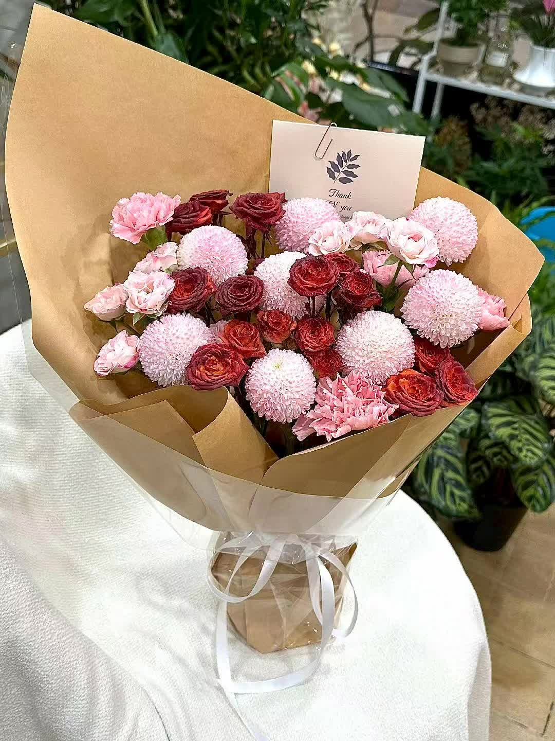 这是一束易烊千玺的花花