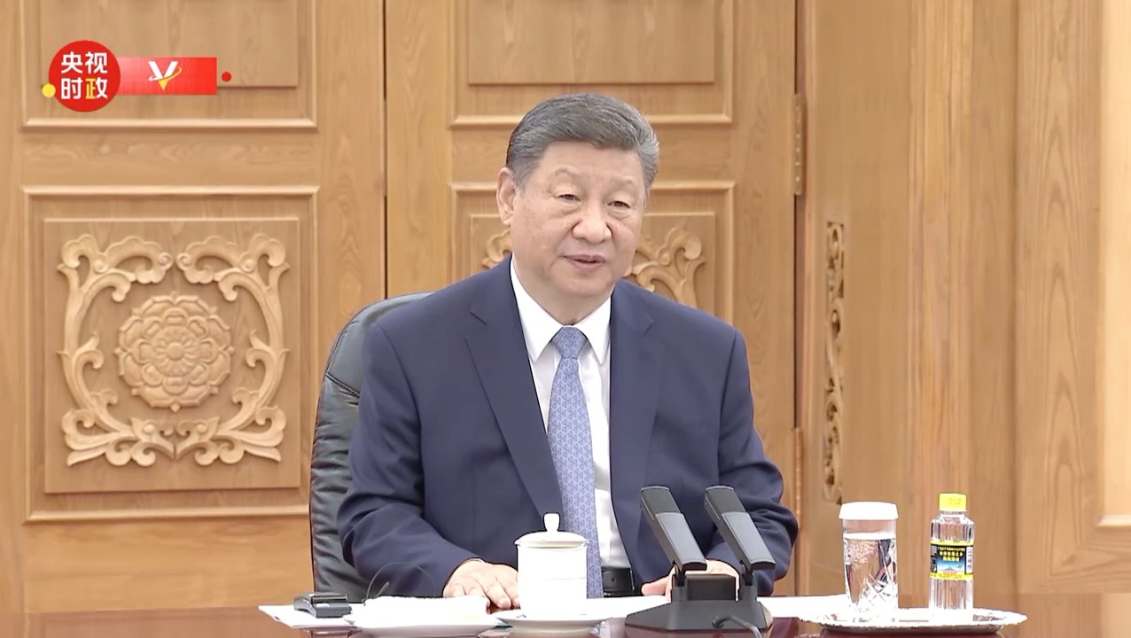 习近平会见厄瓜多尔总统：推动中厄全面战略伙伴关系不断走深走