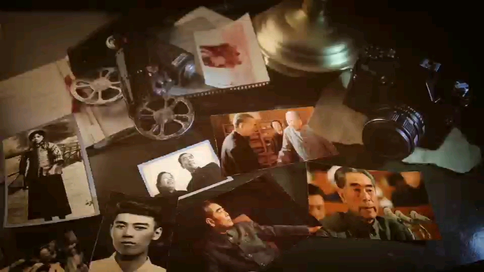 《红相册·周恩来的故事》第13集《亲爱的周叔叔和邓妈妈》