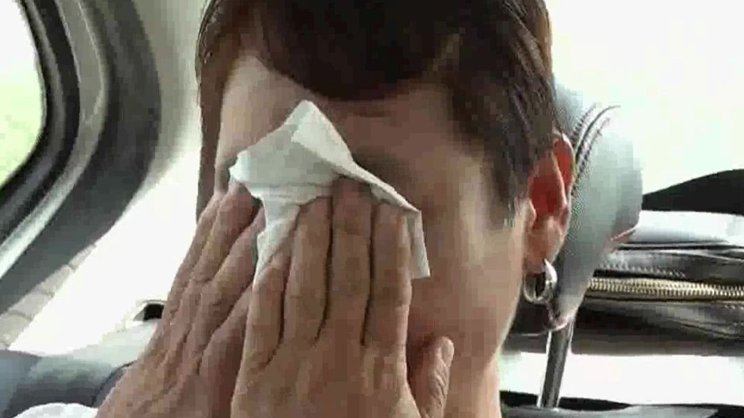 9岁女童在火车站被人带走抚养！37年后回家认亲！提及父母已经离