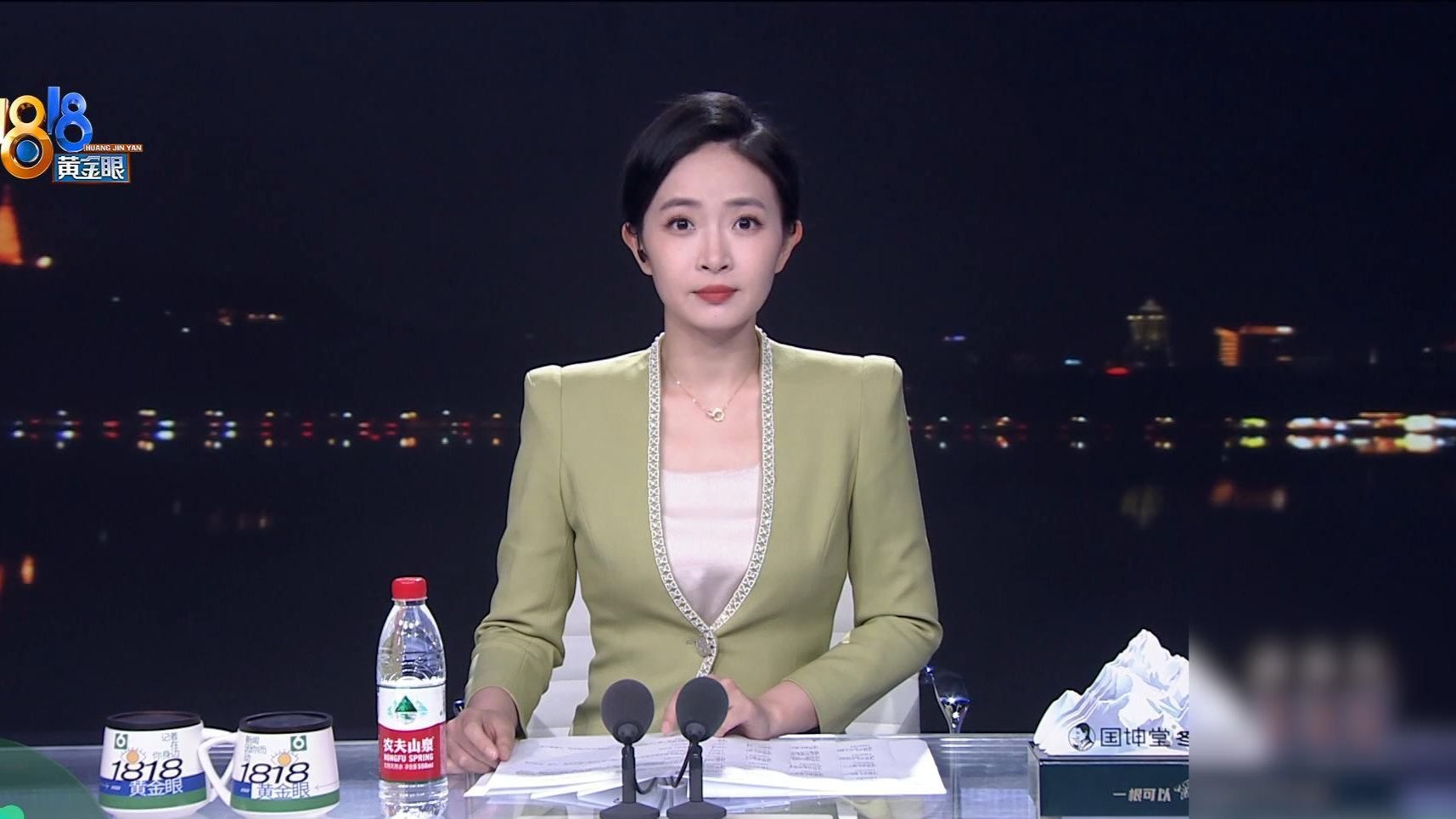 1818黄金眼完整版20250328：环卫所边的老房，整栋上下都漏水？找到