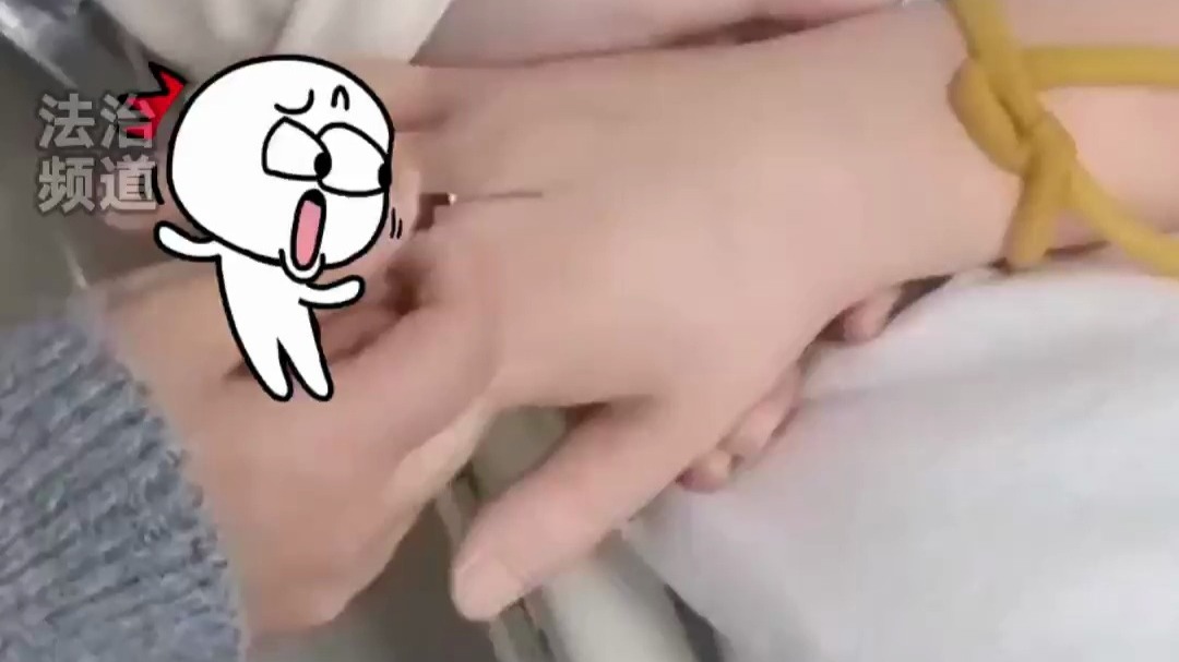护士练习扎针 看得让人冷汗直流 网友：我病好了 先走了