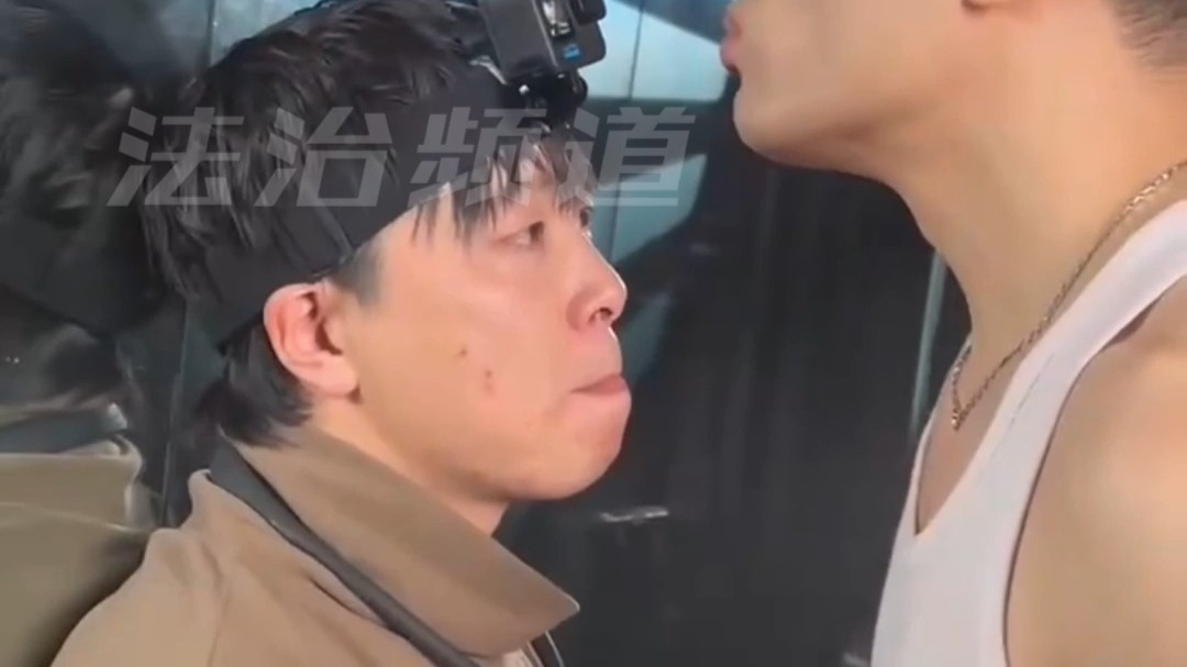 摄影师挣钱你们眼红吗？视角有点独特