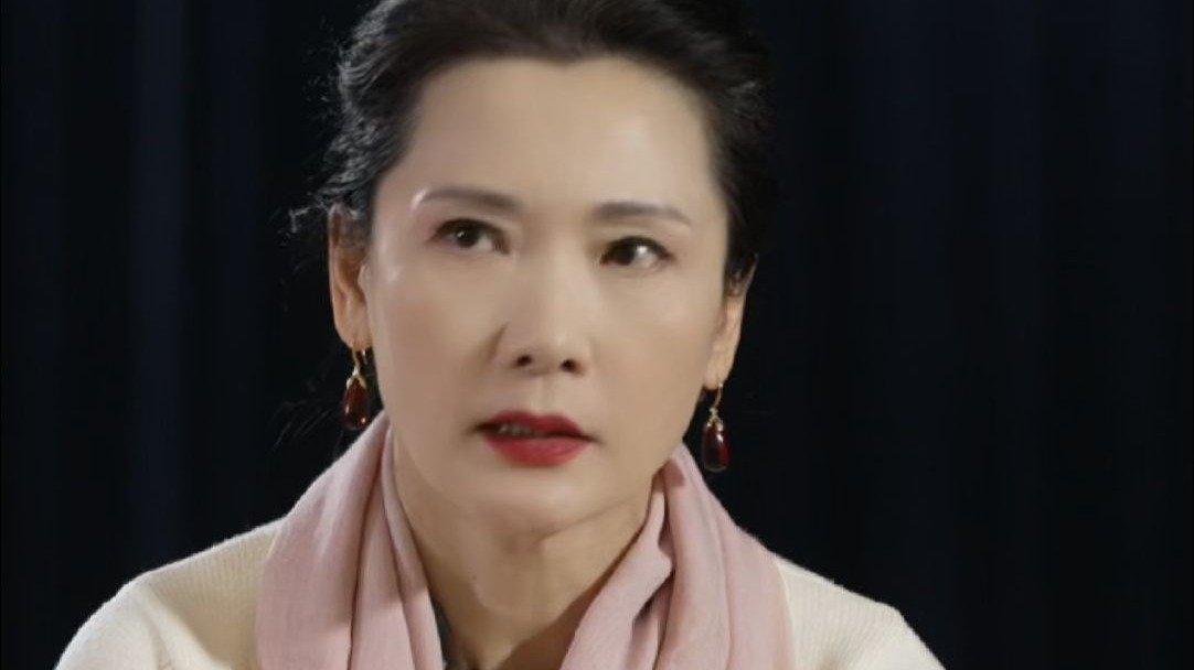 何赛飞呼吁给配角演员更多生活保障，以后真的没人学戏了！
