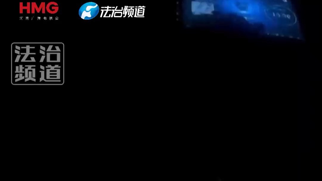 男子半夜开车 遇小男孩独自站路边 男子吓出一身冷汗开车跑了