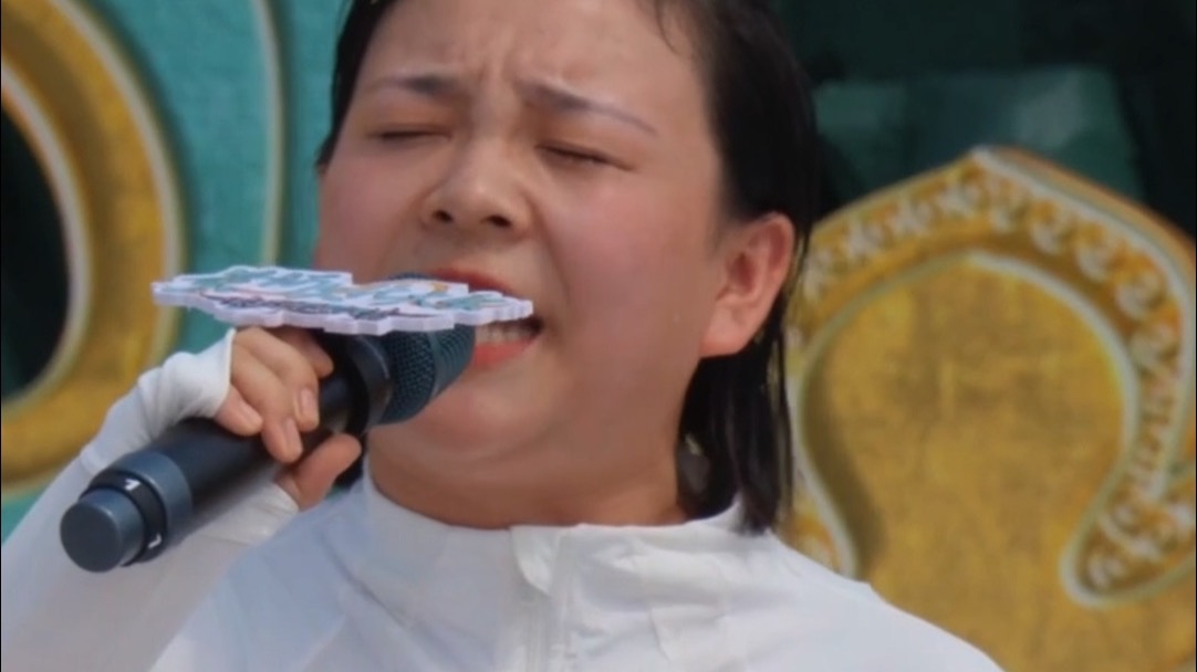 小姐姐闯关前唱歌打气，节目效果拉满