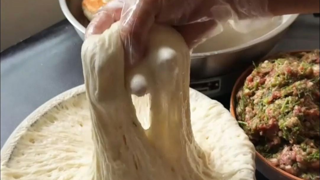 不擀皮不揉面，简单搅一搅就能做出好吃的烙饼