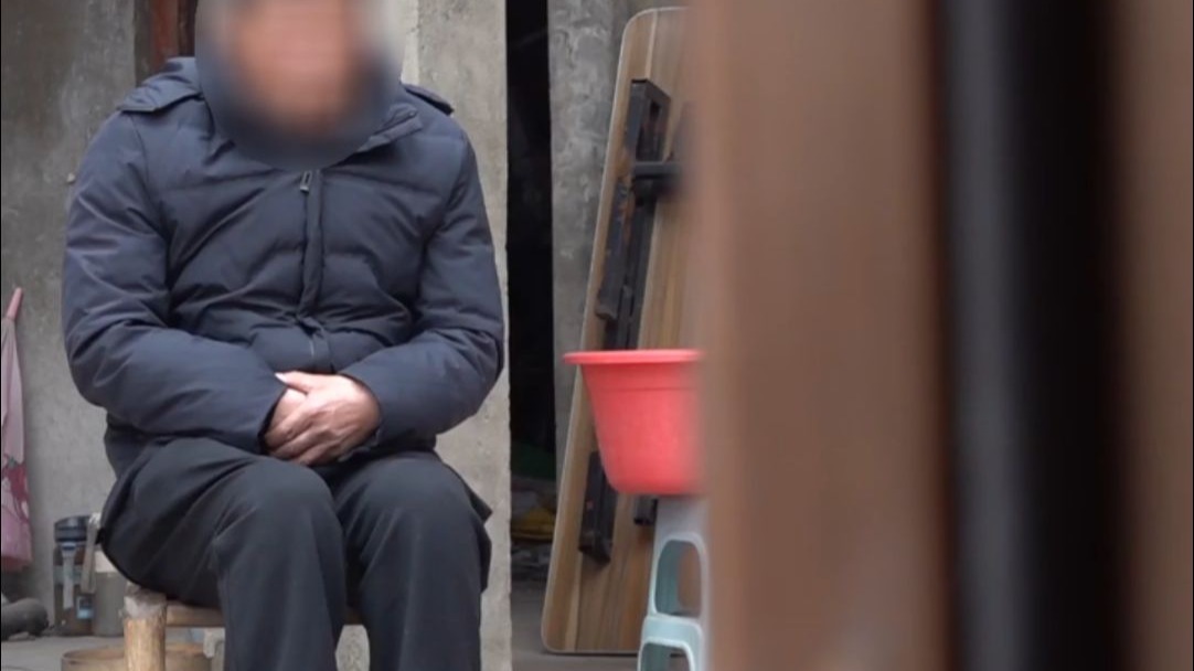 大爷贷款买二手车，车和钱都不见？“现在背了9万的贷款 上当受骗