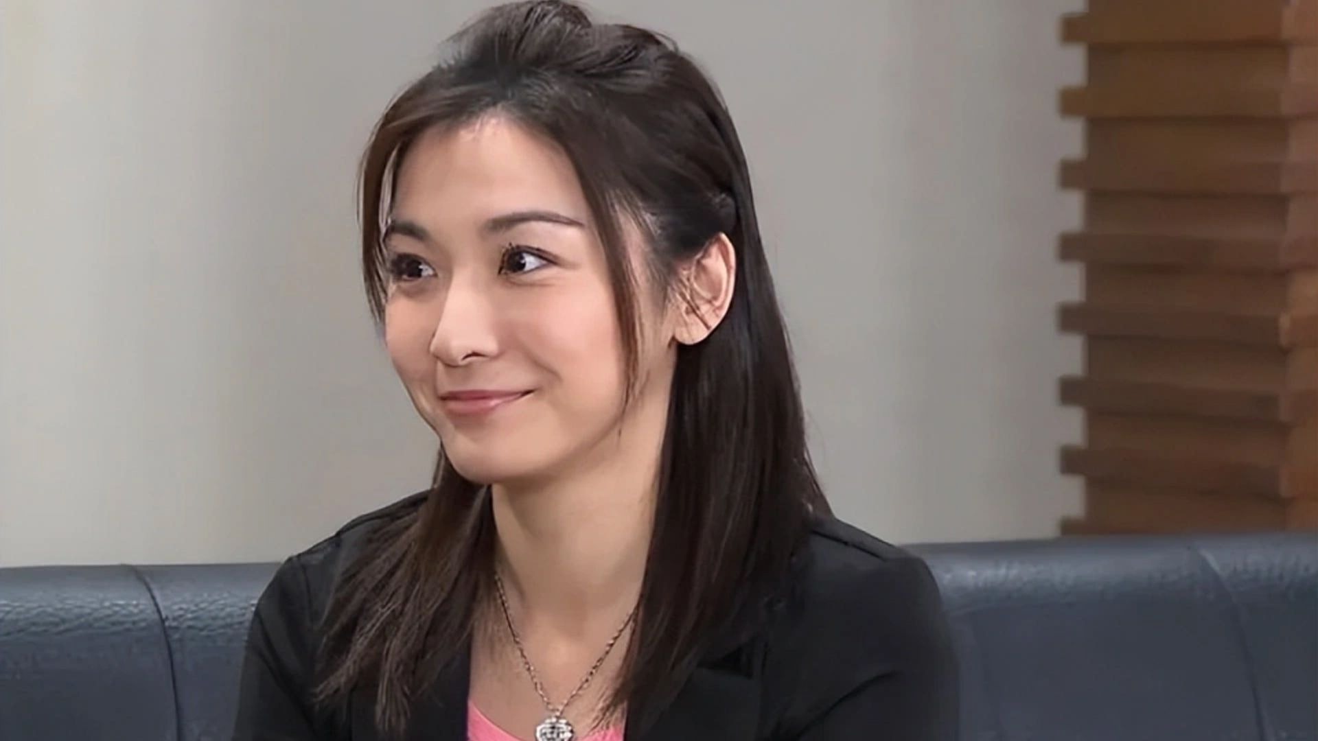 演员江祖平曝女演员遭电视台关系人士下药性侵和偷拍，对方还冷
