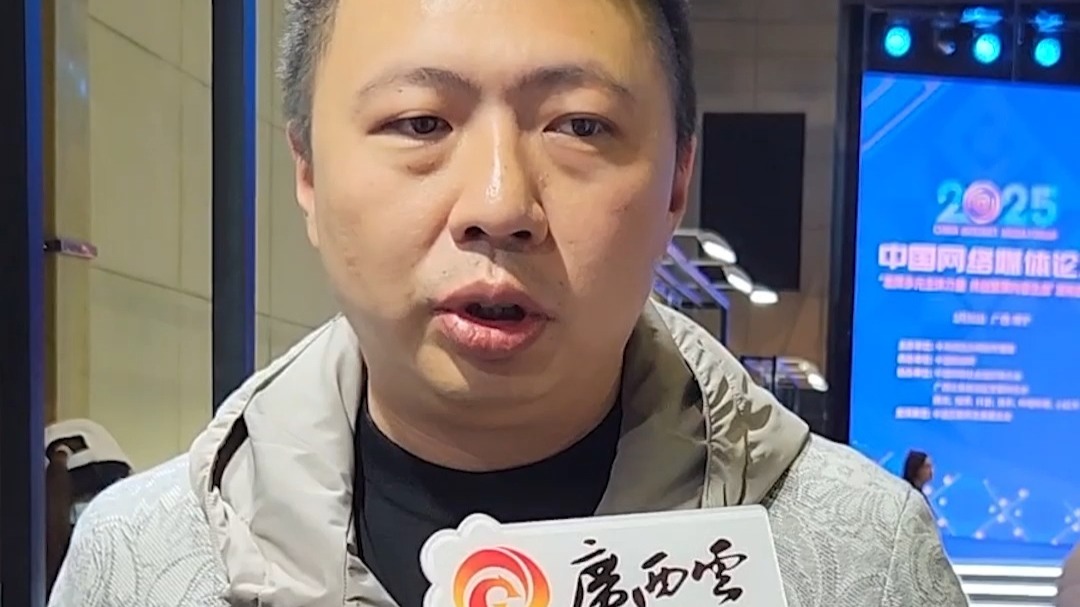 @食贫道  ：用中国视角看世界，给粉丝多一些选择