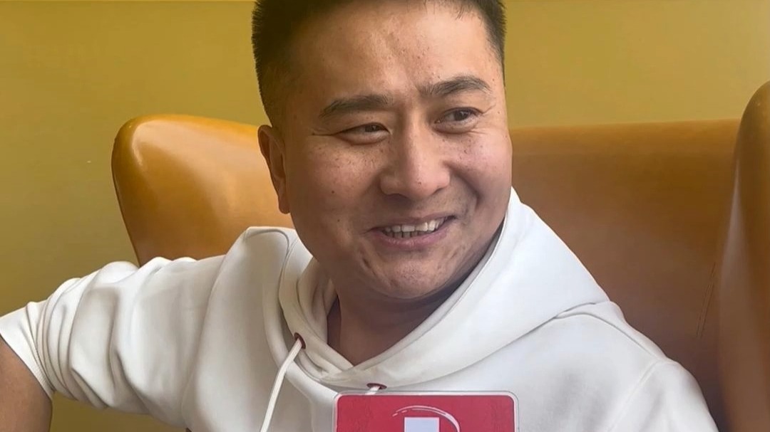 男子投资黄金低价购买500多克，“等年底金价破千我就抛售”！