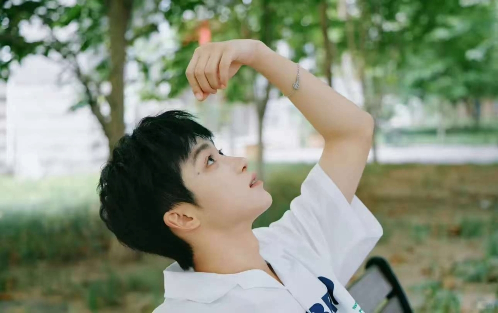 【田栩宁】×【梓渝】谁说早期的雷子配不上渝苗的，这俩人早期