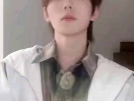 宋亚轩宝宝卡上点啦，期待刘耀文也出，我是碗盆批哦，磕文轩