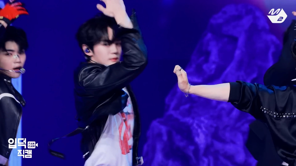 250903 MCD ICONIK 横版直拍