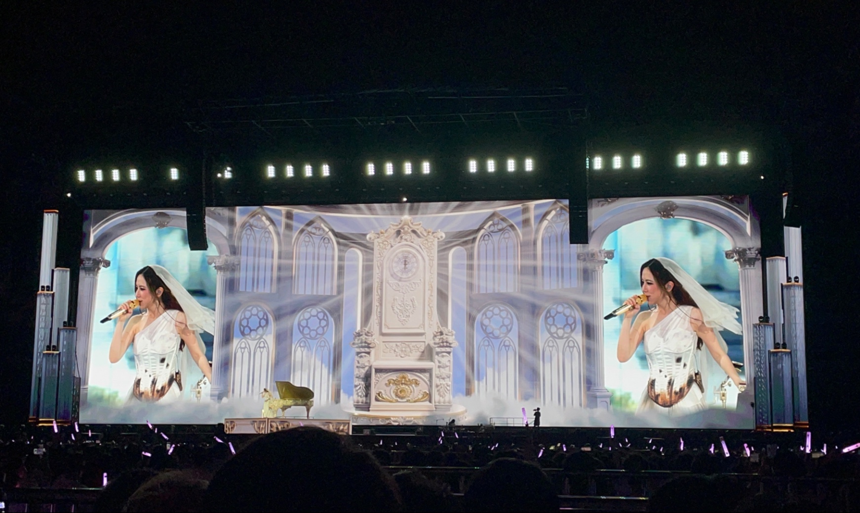 来自解解的无数个飞吻！