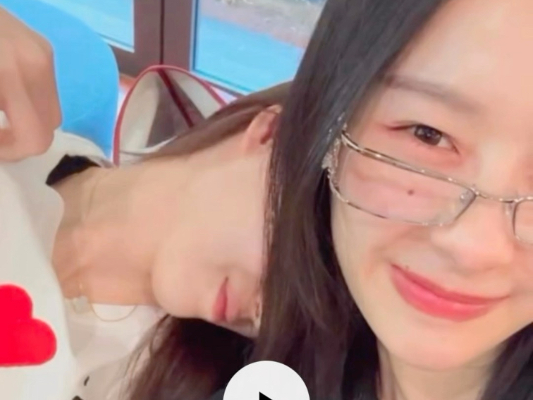 milklove奶爱 偷偷拍下你的样子 什么角度我都喜欢 milk镜头