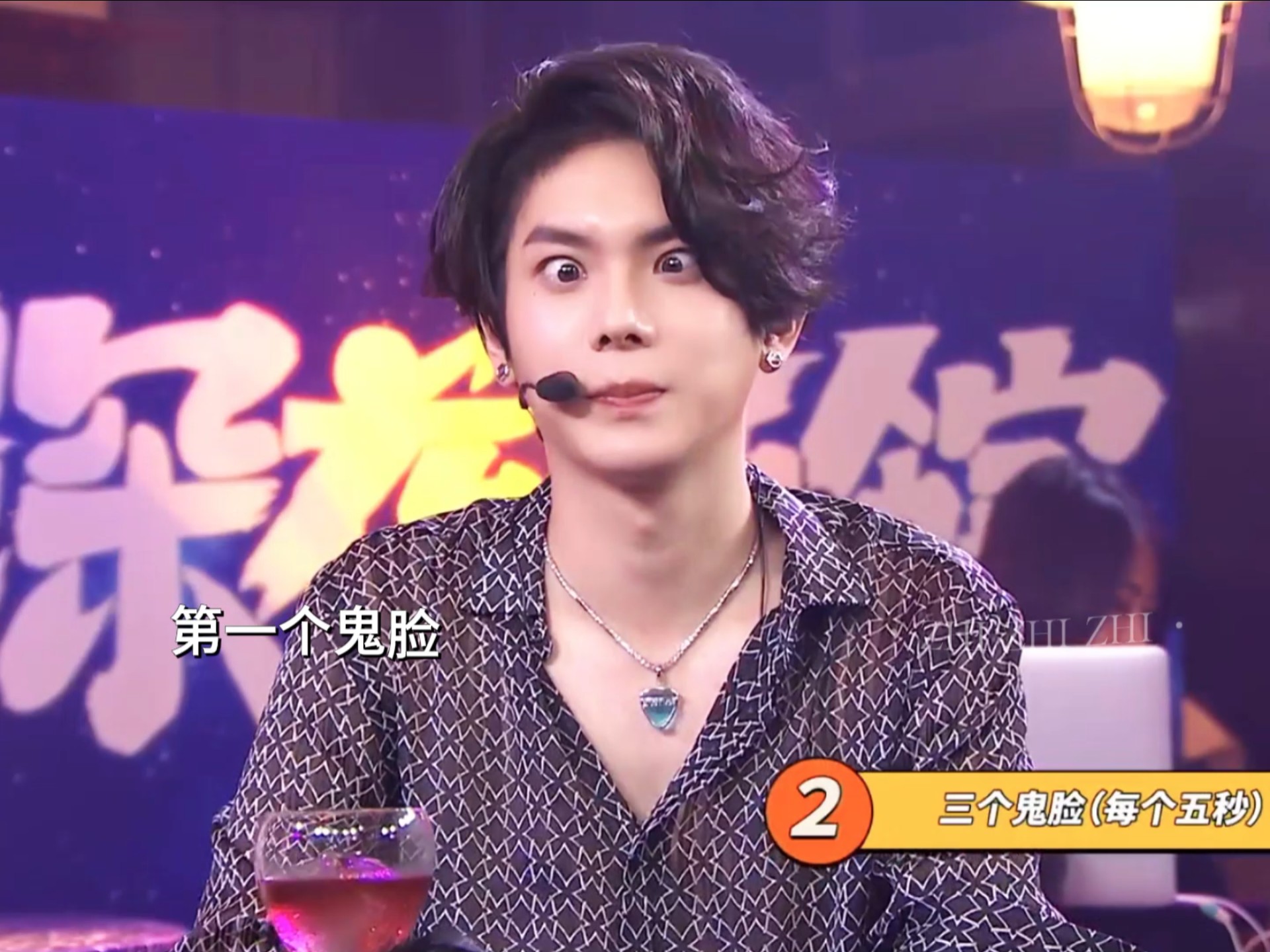 是不是只有杨宇腾在这儿！做鬼脸才能这么可爱！！