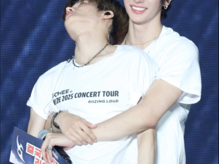 【二五二五二一】最新视频上线，求关注！