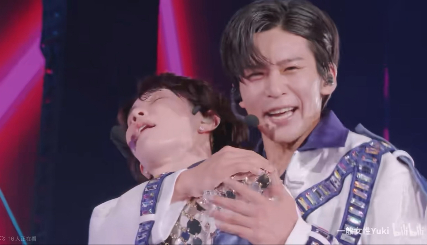 mmnb过年啦！！！！！！