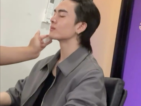 今天也是在一起的小情侣