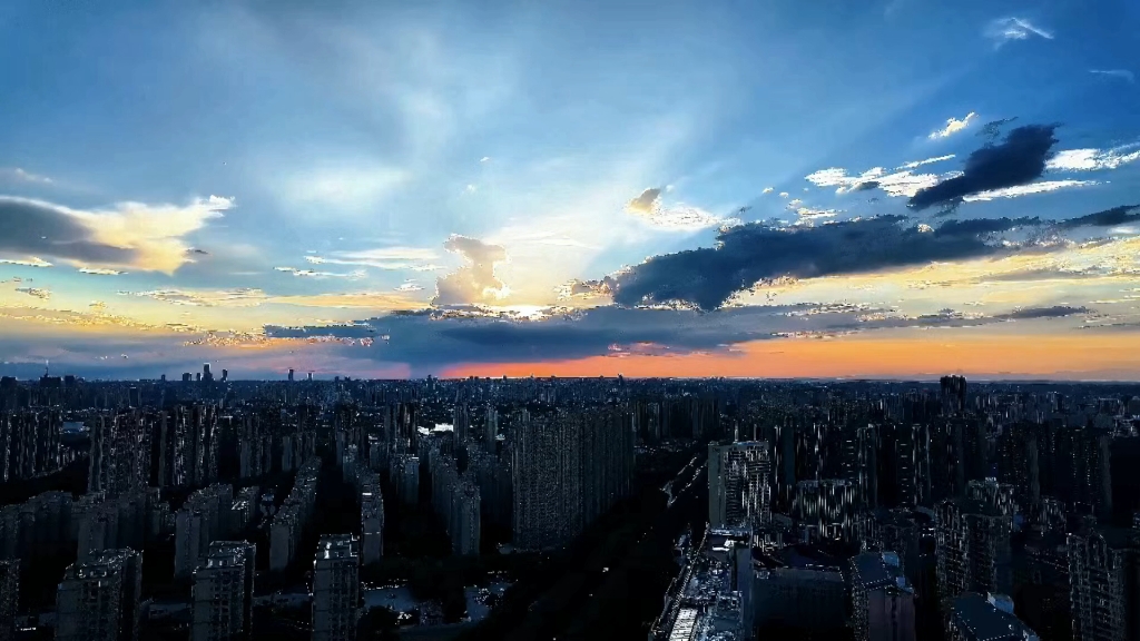远赴一场惊鸿宴，一睹人间盛世颜
