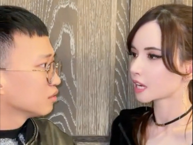 泷泽萝拉#泷泽萝拉[话题]# #日本[话题]# #女朋友[话题]#