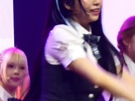 250809｜马尼拉演唱会饭拍视频©arasqvs