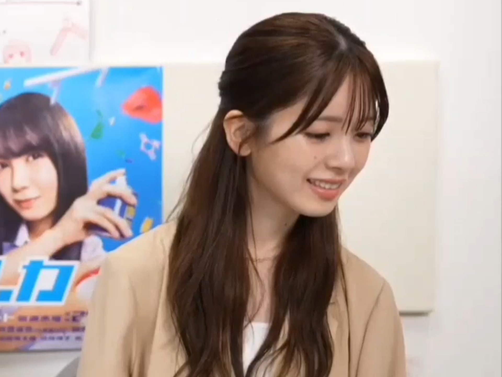 被指直播要睡着，下垂眼咩咩怒战网友（误