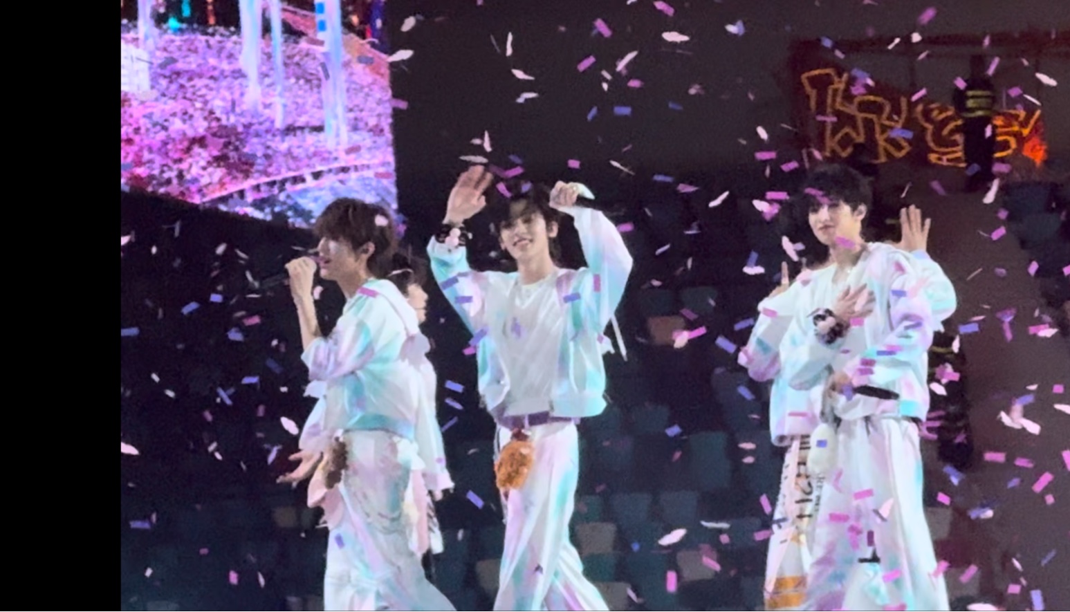 【左航focus】 TOP登陆少年一周年演唱会海口8.29 主左航版