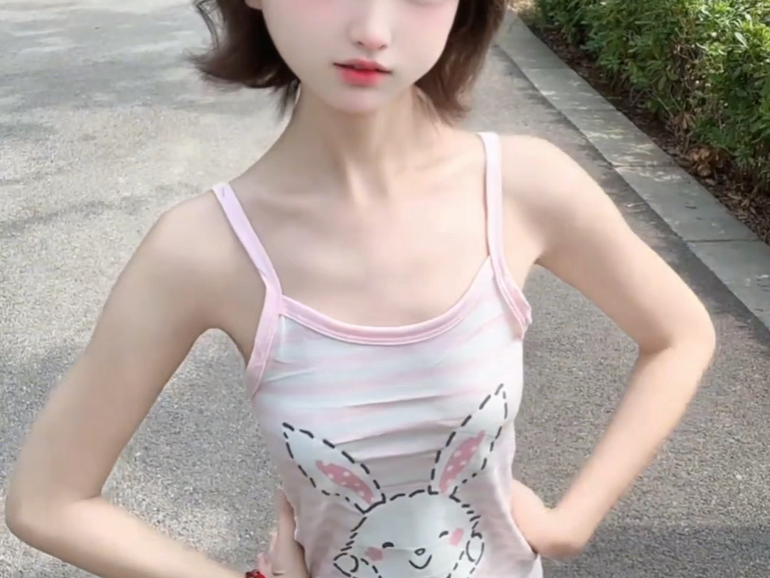 当你一晚上没回家 第二天小区楼下看到你的女友时-小昕ovo